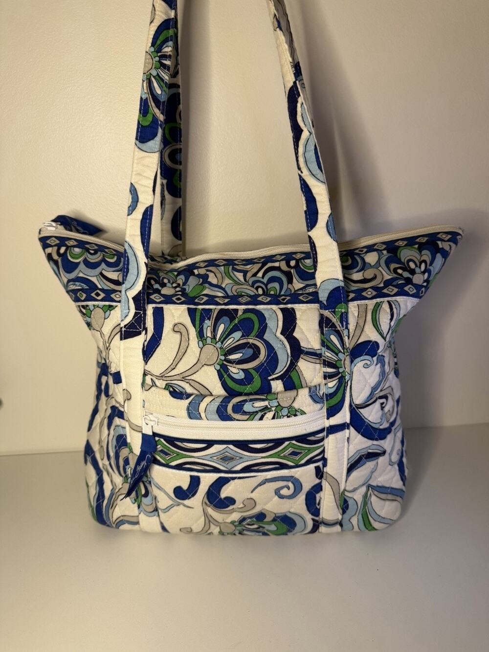 Vera Bradley Mediterranean Blue White Floral Large Shoulder Bag Tote Retired EUC